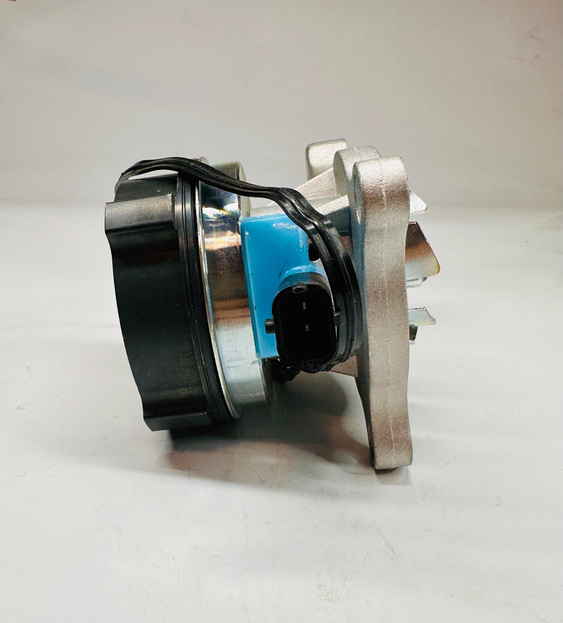 BOMBA DE AGUA CON SENSOR  CAVALIER 1.5 2021-2023